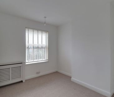 2 Bed Terraced House, Avenue Road Extension, LE2 - Photo 6