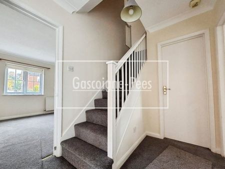 Eastwood Road, Bramley - Photo 5