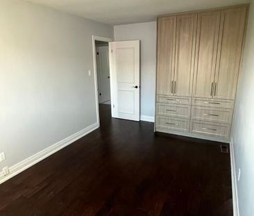 For Lease - 58 Plumbrook Crescent, Toronto, Ontario - Photo 3