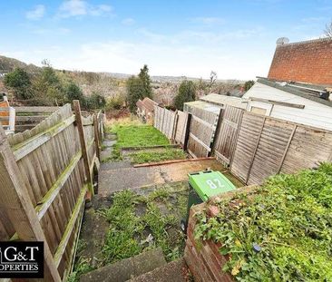 Gorsty Hill Road, Rowley Regis, B65 - Photo 4