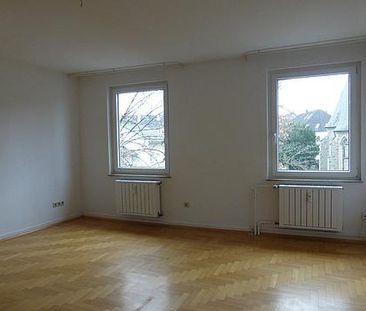 4 Helle Zimmer + Balkon & Einbauküche - Photo 3