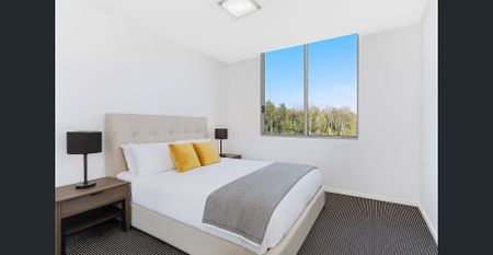 MAGNIFICENT APARTMENT CLOSE TO EVERYTHING! - Photo 3