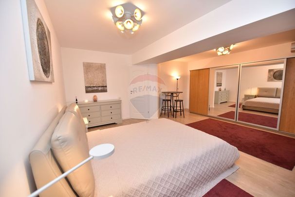 Inchiriere Apartament premium 3 camere 114mp, parcare Pia... - Fotografie 1