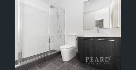 In Near-New Condition!! - Photo 2