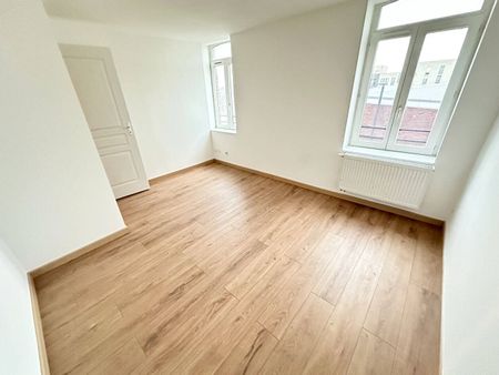 Location maison 7 pièces 160.27 m² à Roubaix (59100) - Photo 5