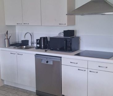 Appartement te huur in Oudergem voor € 1.950 met 3 slaapkamers - Foto 6