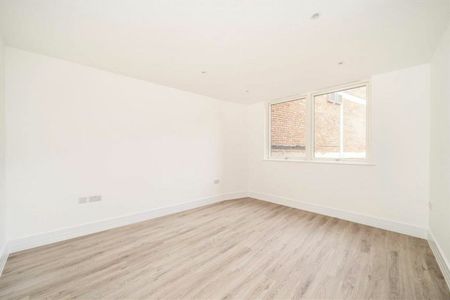 Greenwich High Road, Greenwich, SE10 - Photo 3