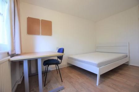 3 Bedroom Student Home - 23 Hawe Close, UKC - Photo 5