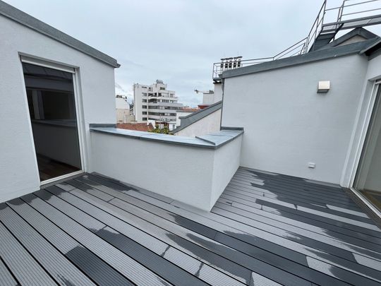 MARGARETENHOF: Traumhafte 4-Zimmer-DG-Wohnung mit Terrasse zu mieten in 1050 Wien - Photo 1