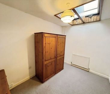 St James Mews, Off Severn Grove, Pontcanna - Photo 1