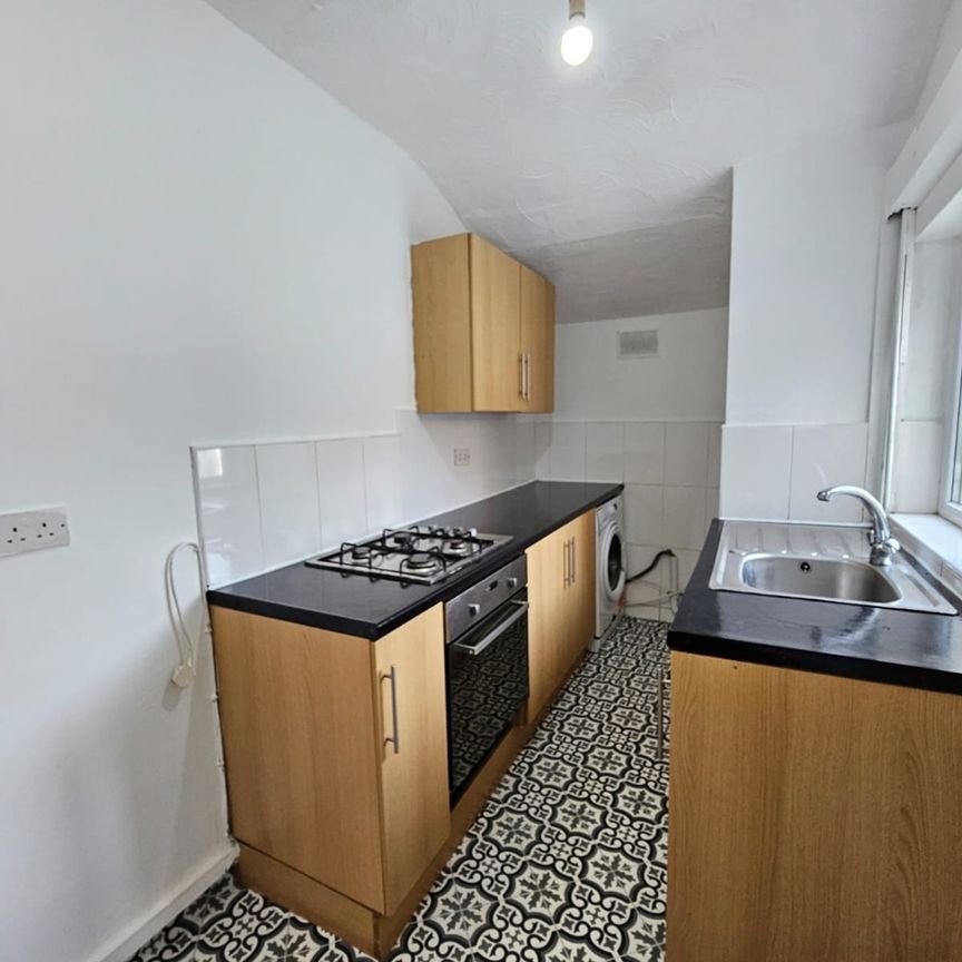 2 Bed Terraced House, Cobden Street, M9 - Photo 1