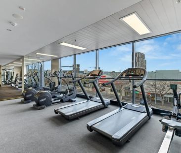 STYLISH, MODERN AND FURNISHED 3 BEDROOMS APARTMENT IN EXCEPTIONAL L... - Photo 3