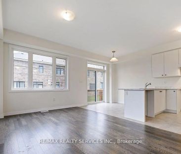 1 LONSDALE ROAD W - Photo 2