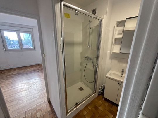 Location Appartement 2 pièces 62m² LOOS 59120 - Photo 1