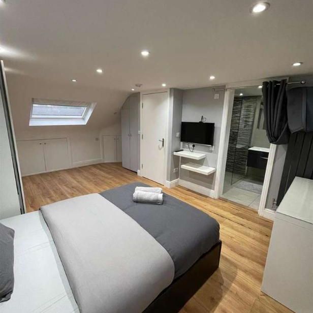 Lodge Avenue, Croydon, CR0 - Photo 1