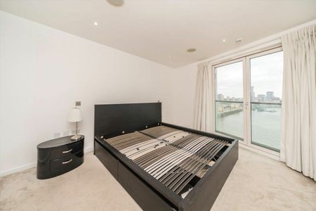 Fairmont Avenue, Canary Wharf, E14 - Photo 5