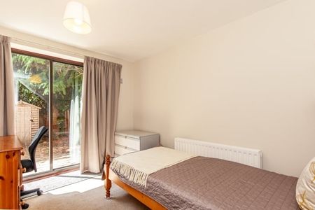 Ablett Close, East Oxford - Photo 3