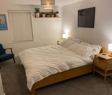 2 bedroom semi-detached house to rent - Photo 3