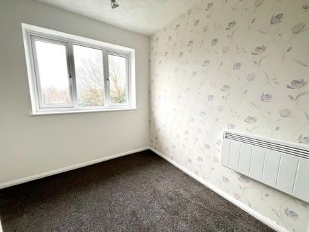 3 bedroom terraced house to rent - Photo 3