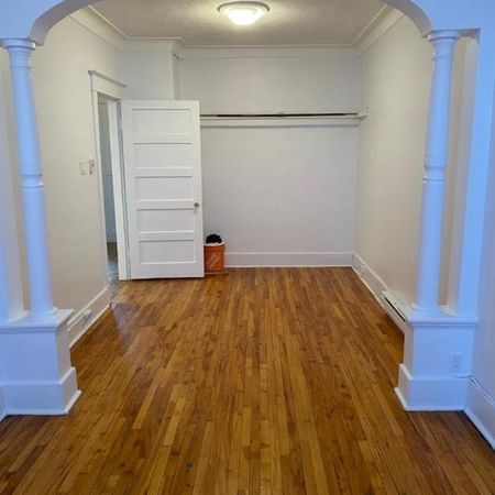 Logement 5 1/2 métro Cadillac - Photo 3