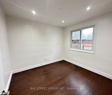 For Lease - 427 Crosby Avenue, Richmond Hill, Ontario - Photo 1