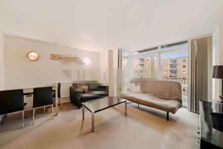 2 Bedroom 2 Bathroom - Photo 2