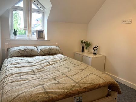 2 bedroom flat to rent - Photo 5
