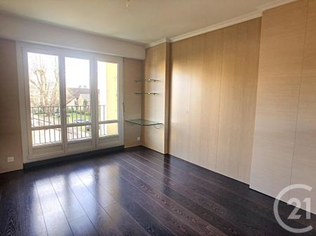 Location Appartement 4 pièces 90m² TROYES 10000 - Photo 4