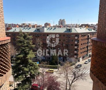 Alquiler de piso en Avenida de Badajoz - Photo 4