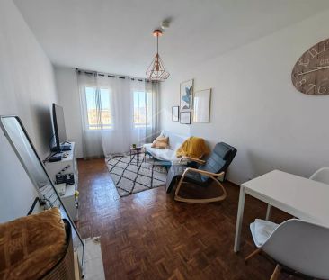 À louer : Appartement T2 + Balcon à Marseille 05 - Photo 3