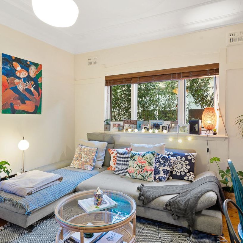 Peaceful Two Bedroom Apartment - Photo 1