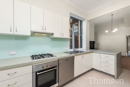 182 Danks Street ALBERT PARK - Photo 3