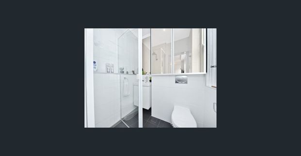 Stylish furnished designer studio - Photo 1