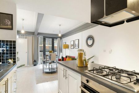 2 bedroom flat to rent - Photo 4