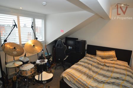 Hartley Crescent - Photo 3