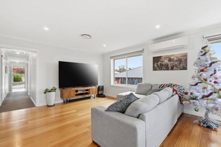 Great Family Home - Photo 2