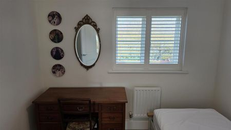 4 bedroom detached house to rent - Photo 5