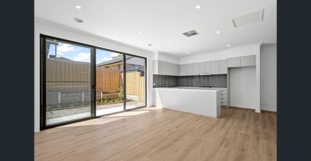 2 Bedroom Townhouse! - Photo 5