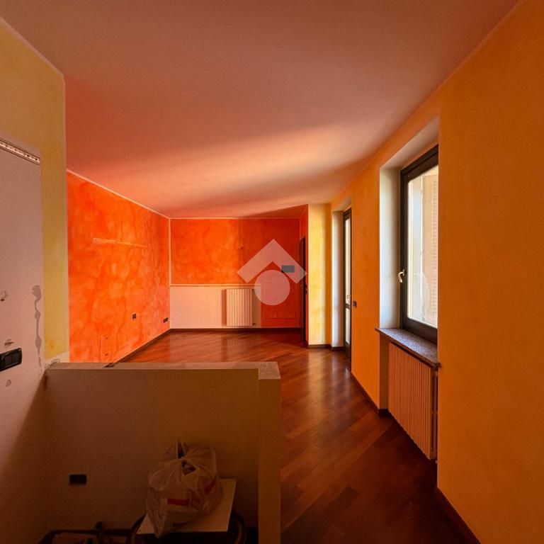 Bilocale in affitto - Photo 1