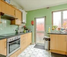 Room in a Shared House, Malmesbury Place, SO15 - Photo 4