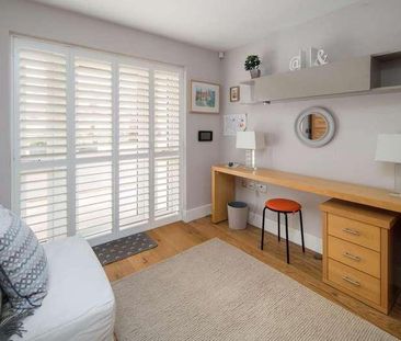 The Grove, Cowes, PO31 - Photo 6