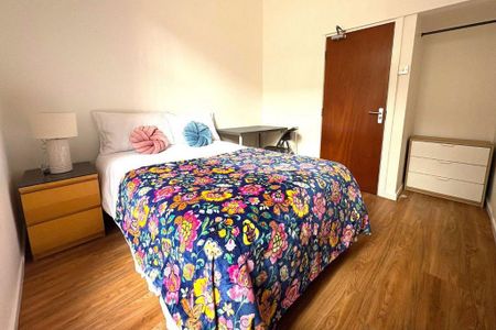 7 bedroom house to rent - Photo 5