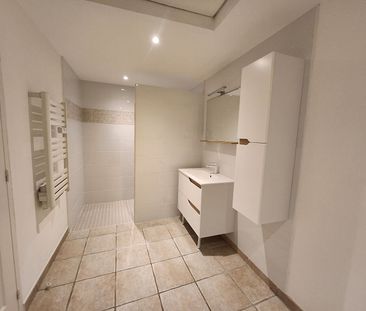 CHATEAURENARD - - QUARTIER ANCIEN - MAISON DE CARACTERE A LOUER AVE... - Photo 3