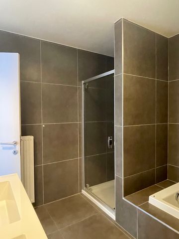 Prachtig dakappartement met 2 slaapkamers! - Foto 3