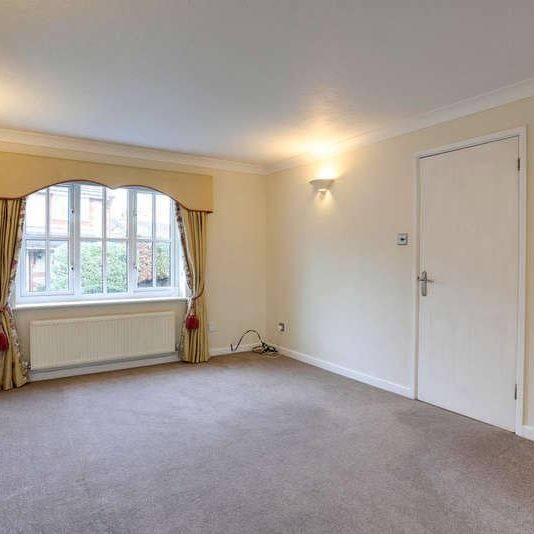 De Tracey Park, Bovey Tracey, TQ13 - Photo 1