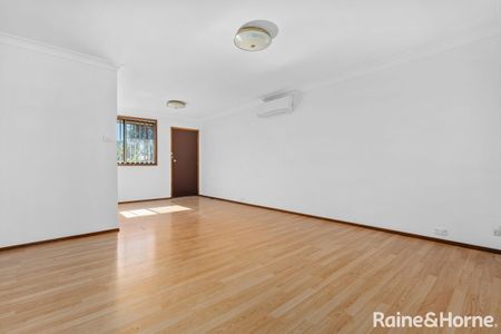 5/105 Chester Road, Ingleburn, NSW 2565 - Photo 3