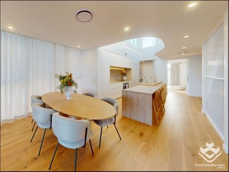 Stunning Waterfront Home, Includes Services - Photo 2