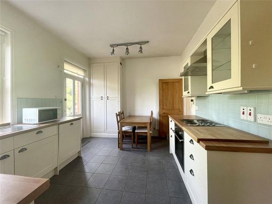 2 bedroom semi-detached house to rent - Photo 1