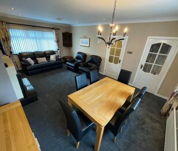 56 Station Road, Portstewart, BT55 7HQ - Photo 2