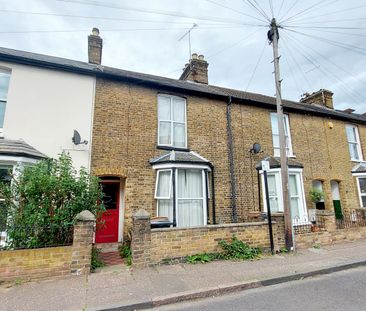 1 bedroom property to rent Hamlet Road, Chelmsford, CM2 - Photo 2